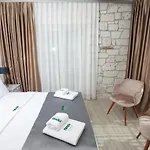 Neva 4* ألاتشاتي