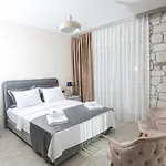Neva 4* ألاتشاتي