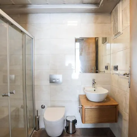 Hotel Neva 4*