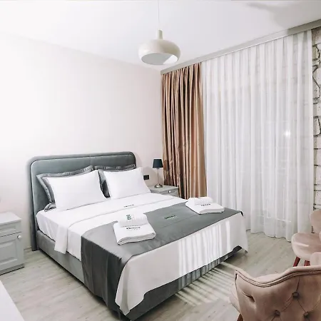 Neva Alacati 4* Ciftlikkoyu