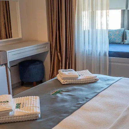 Neva Alacati Ciftlikkoyu