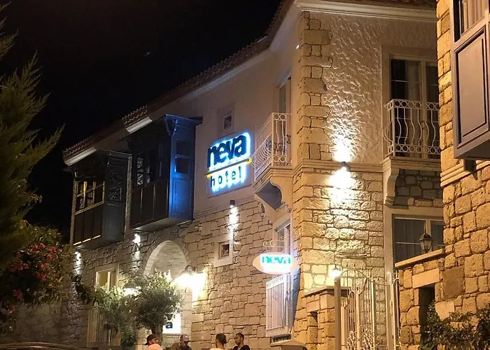 Neva Alacati Hotel 4*