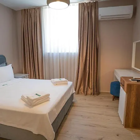 Neva Alacati Otel 4*