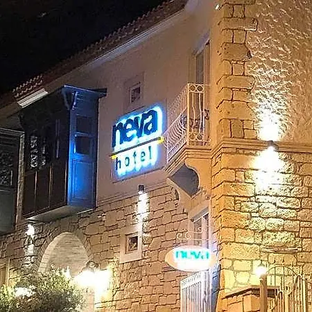 Hotell Neva 4*