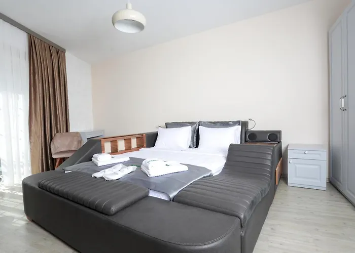 Neva Alacati Ciftlikkoyu