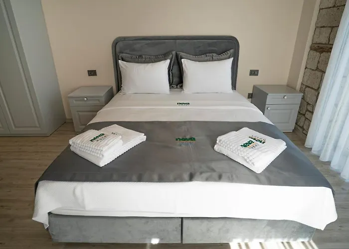 호텔 Neva Alacati 4*